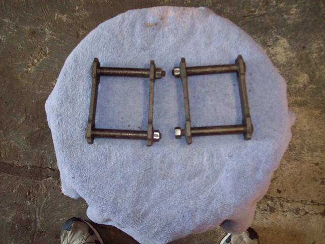 Mopar a body rear shackles oem