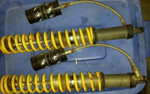 19.5 inch fox zero pro shocks with resvervoir from a 2003 arctic cat snopro
