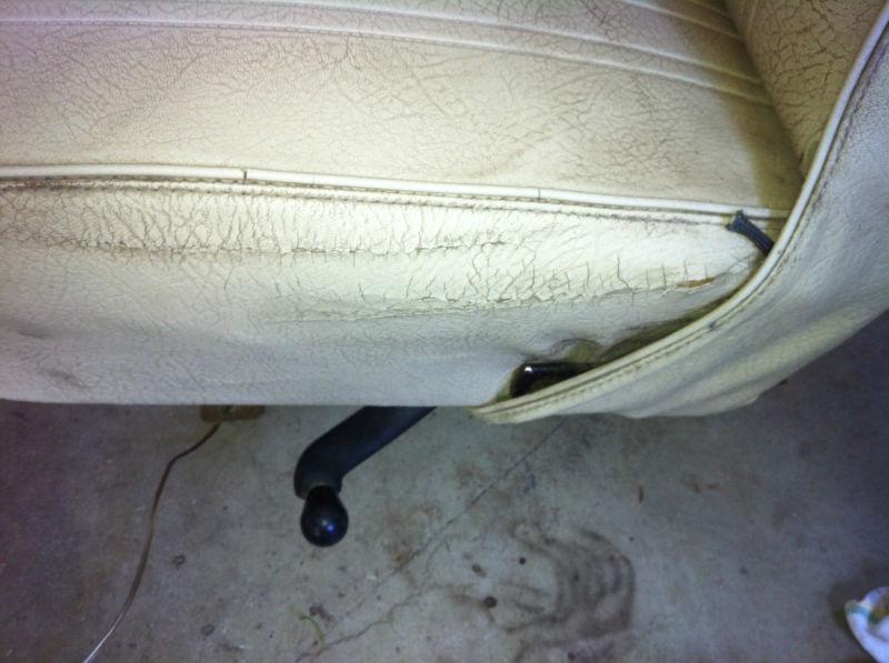 ORIGINAL 1970 GMC SIERRA GRANDE BENCH SEAT, PARCHMENT, USED, US $125.00, image 3