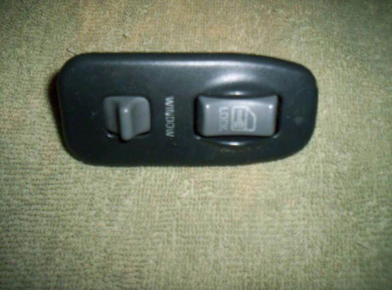 94 95 pontiac bonneville rh front power window switch 