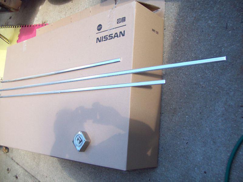 1987,86,85,84,83,88,8990 dodge ramcharger truck side trim lot mopar 440 426 340