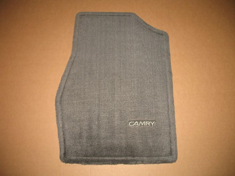 Buy 2002 2003 2004 2005 2006 TOYOTA CAMRY BLACK CARPET FRONT PASSENGER