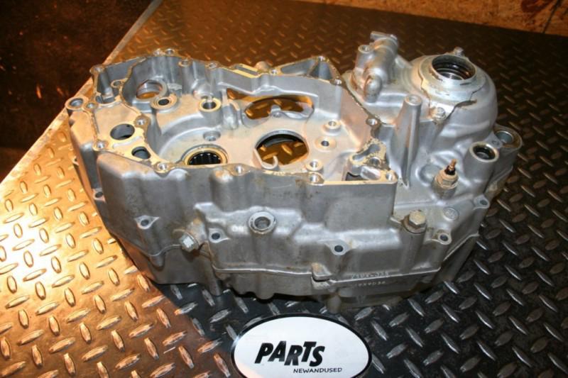 2010 yamaha yfz450x yfz 450x 450r motor/engine crank cases with bearings 