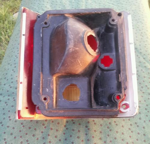 1973-1987 CHEVROLET PICKUP (LH) DRIVERS SIDE TAIL LIGHT LENSE AND BASE, US $19.99, image 4