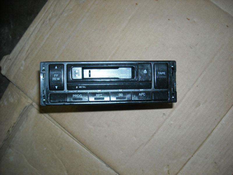 99 mazda 626 lx tape player # nc15 79 9d0