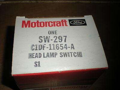 Nos 1960 1961 ford falcon ranchero mercury comet new factory headlight switch
