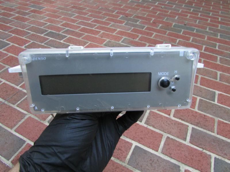 #9875 mitsubishi eclipse 01 oem digital center in dash clock assembly unit panel