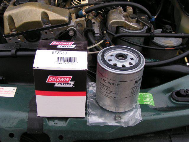 Mercedes diesel fuel filter 190d 300d 300sd s350d e300d