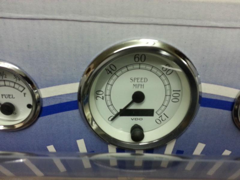 Buy VDO Cockpit Royale Series Analog Gauge Set 600927 in Auburn