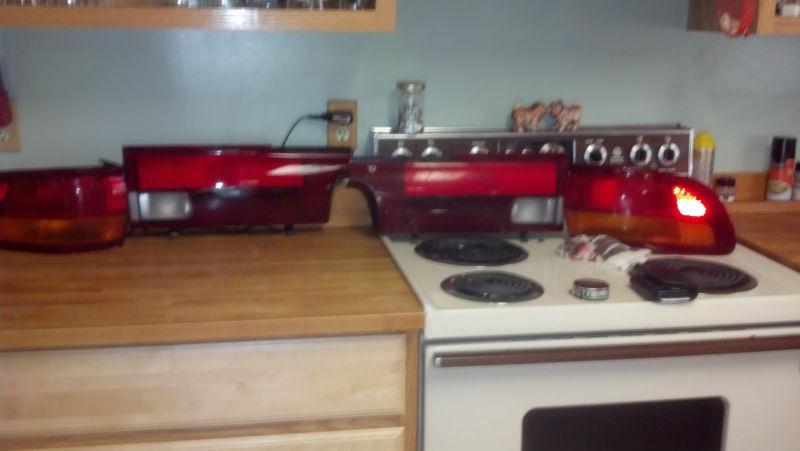 Toyota previa tail lights full set  used