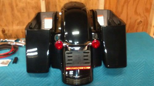 Harley davidson street glide 2013 back end fender,bags lights pipes wiring