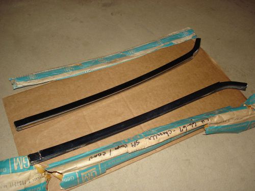 1966 1967 nos chevelle ss gto buick gs rear quarter window chrome sash rare