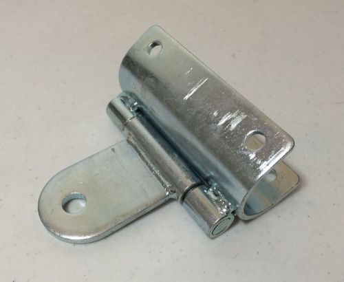 Universal round and square 1 1/2" bumper tow hitch for snowmobile