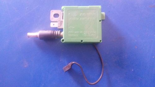 99-04 land rover discovery ii am fm amplifier xuo100010 radio antenna