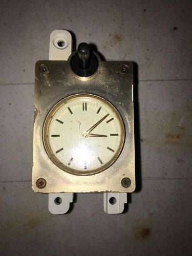 1995 infiniti q45 a clock