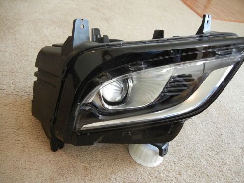 22 23 24 BUICK ENCLAVE OEM USED RIGHT HEADLIGHT 2022 2023 2024, US $524.99, image 10