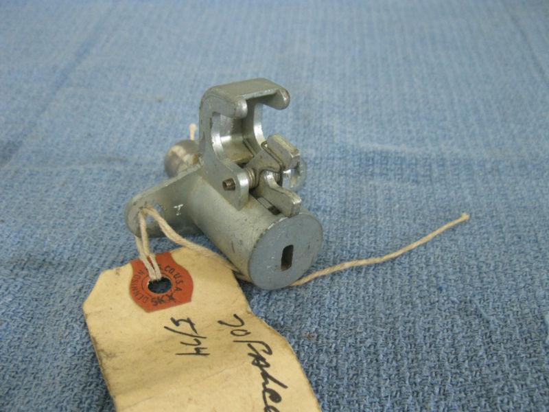 1970 FORD FALCON GLOVE BOX LATCH 1013, US $19.99, image 3