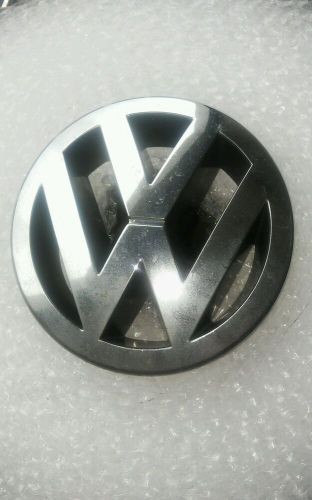 2001-2005 VW JETTA PASSAT FRONT GRILL GRILLE EMBLEM BADGE LOGO 01 02 03 04 OEM, US $16.95, image 3