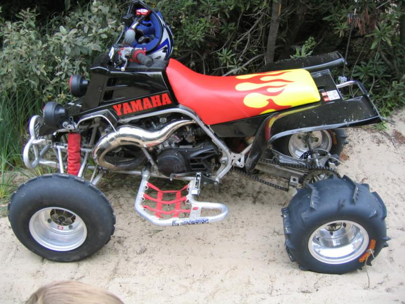 Yamaha banshee dunefest red and black seat cover  #ghg5973scblck6973