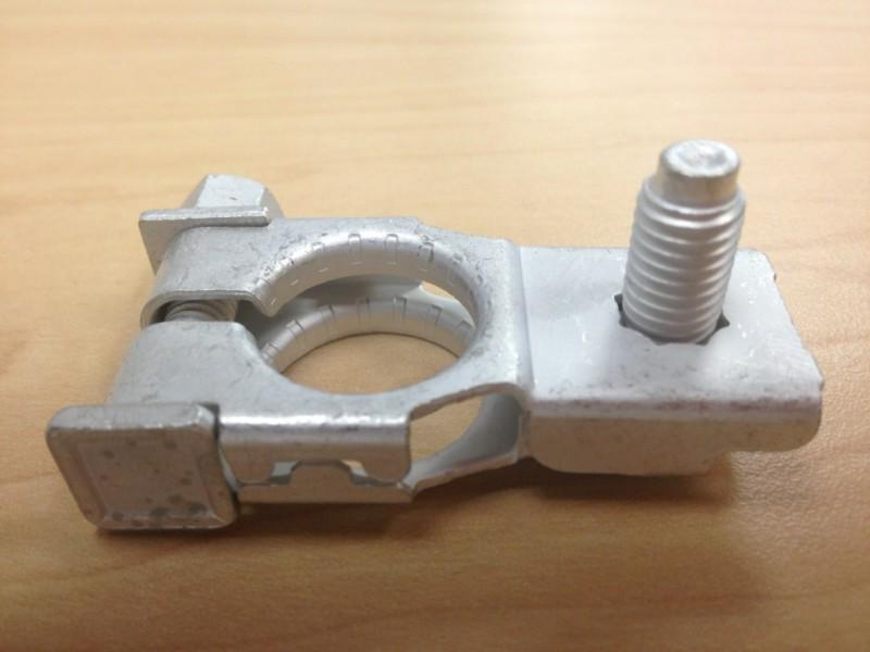 Genuine scion xb xd iq positive battery terminal oem (free shipping)