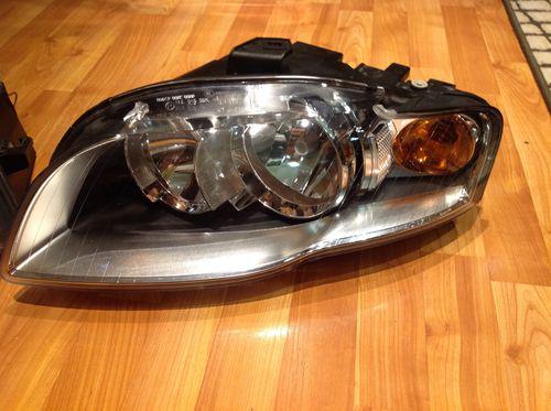 Audi a4 headlights oem b7 body style excellent condition great price!