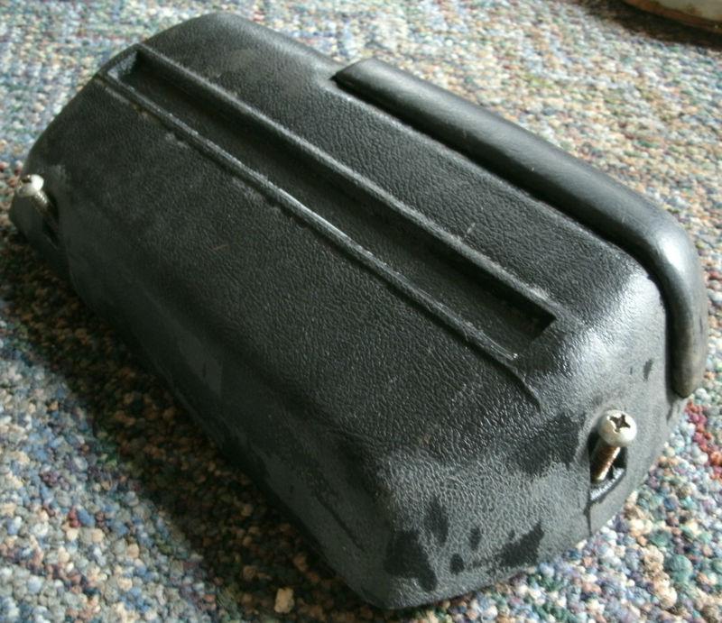 1970 70 71 72 Chevy Chevelle 4 Door Arm Rest armrest Ashtray Pad Housing RH OEM , US $14.99, image 2