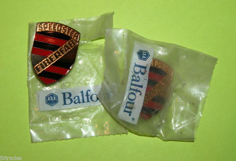 Porsche 356 speedster fiberfab pin emblem sale is for two (2) nib