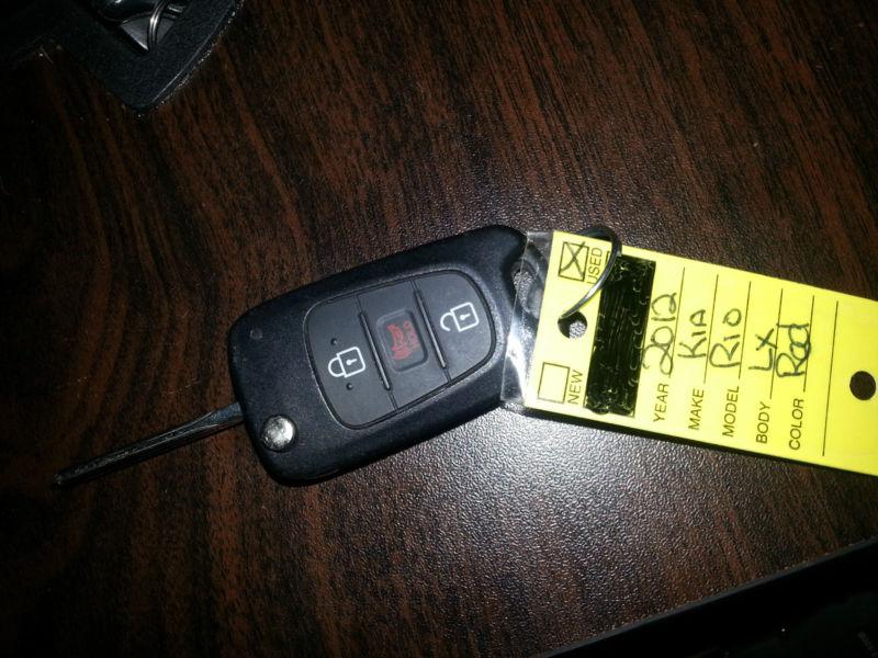 Oem kia remote keyless entry key fob tq8-rke-3f02