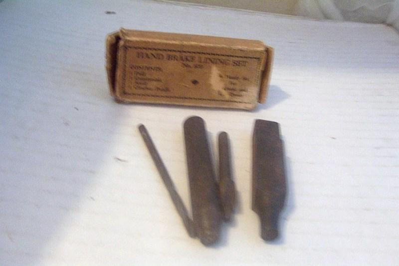 ANTIQUE HAND BRAKE LINING SET-No.820, US $9.97, image 8