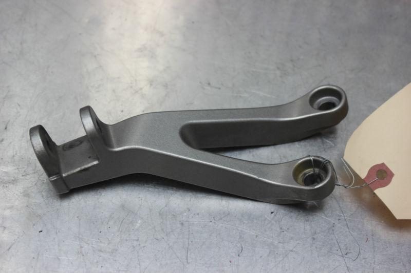 B54 29163 # 03 04 06 08 kawasaki zzr600 zzr 600 left passenger peg bracket