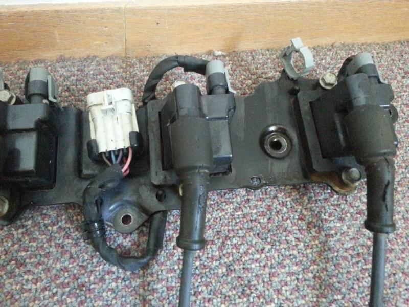 Find 19992006 Chevy Silverado 5.3L V8 Vortec Coil Pack Rail 12562364