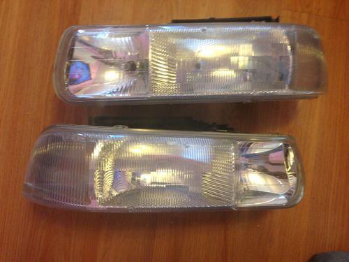 99-05 tahoe suburban yukon silverado headlights pair 00 01 02 03 04