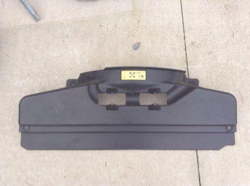 Land rover radiator fan upper cover shroud discovery ii 2 esr4636 used