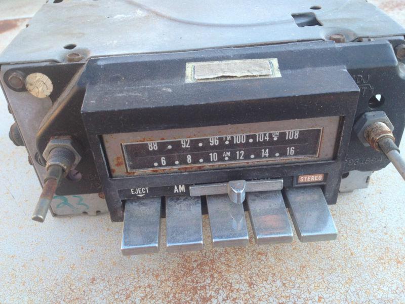 1974 buick electra 225 am/fm 8-track radio 