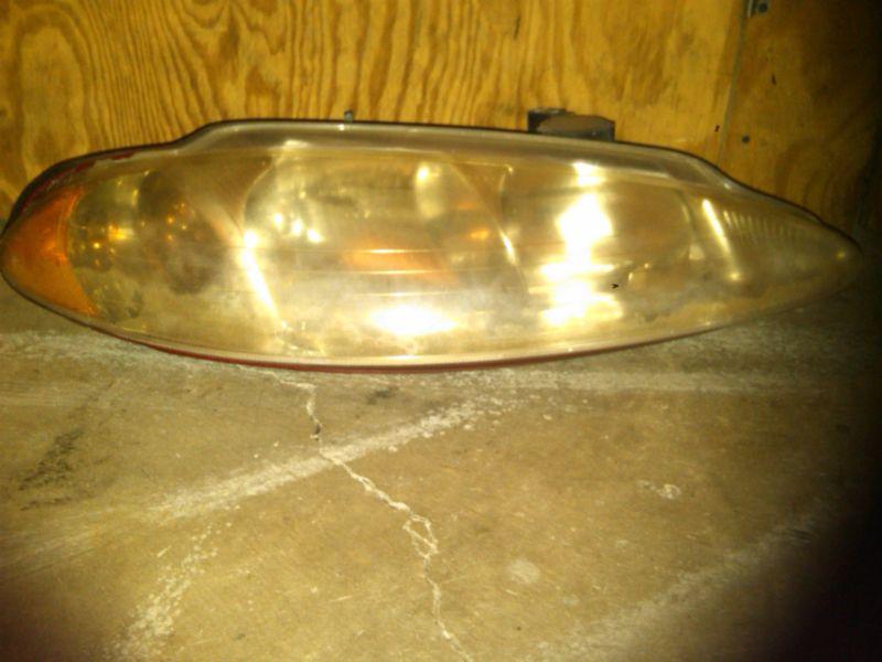 98 99 2000 01 02 03 04 dodge intrepid rt passenger side headlamp headlight