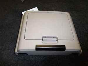 05-06 caravan oem dvd screen lkq