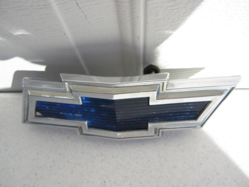 1971 - 1972 Chevy Pickup Truck Grille Emblem Cheyenne Blazer Suburban Original , US $0.99, image 5