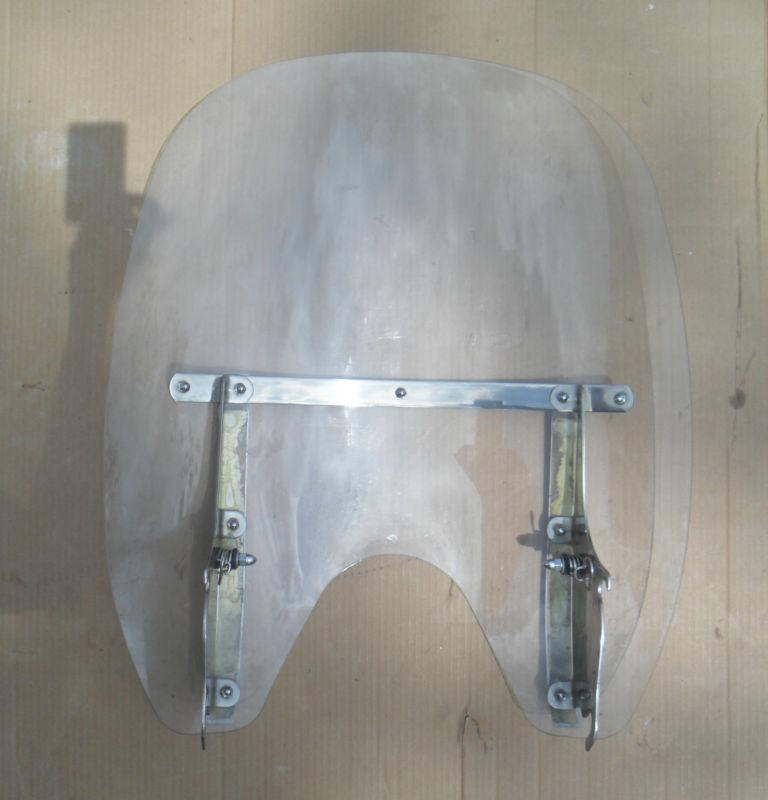 Sell OEM HARLEY WINDSHIELD in Magee, Mississippi, US, for US 39.99