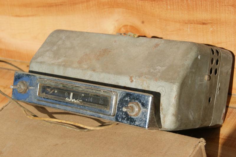 1955-1959 GMC Radio Ac/Delco Original, US $175.00, image 2