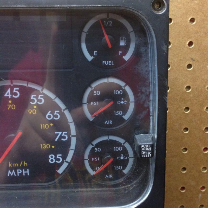 Sell Freightliner Columbia Century Instrument Cluster Gauge Speedometer Tach Panel FL in