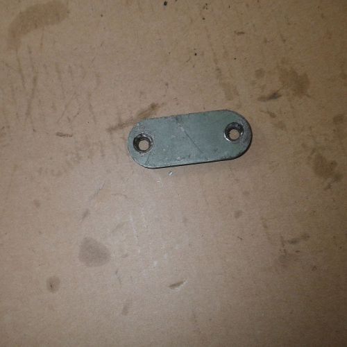 Evinrude johnson outboard motor shift link side cover plate for housing 303862