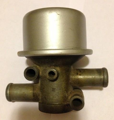 MG MGB GT BRITISH CAR GULP VALVE Used OEM 1968-71, US $9.99, image 2