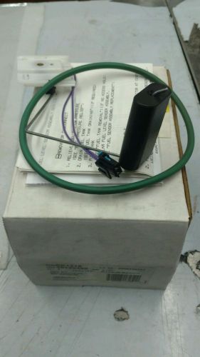 New in box genuine oem gm oem-fuel gauge sending unit 19168965 free shipping 289