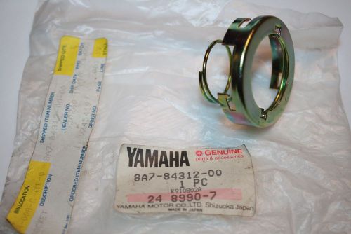 2 nos Yamaha snowmobile headlight screws ew433 ew643 gp643 sl396 sw396 sw433 