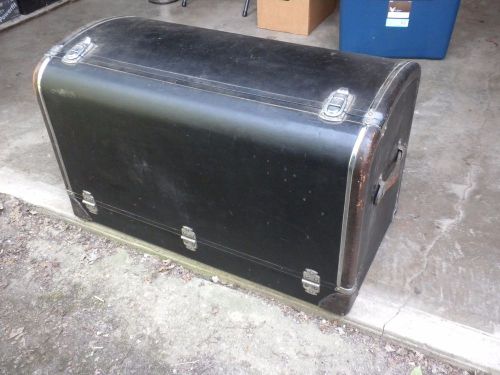 Factory packard trunk good condition