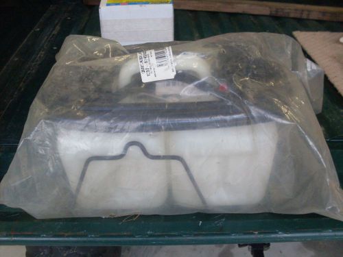 Mercury quicksilver oil tank oem 1257-8742a22 3.0 gal w/o sender