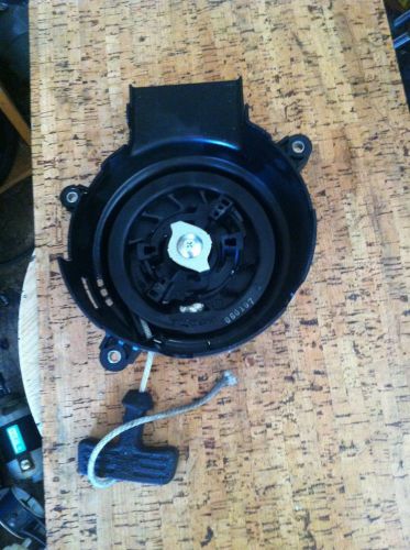 Suzuki 2.5 starter recoil unit 18100-97jm0  *0149*