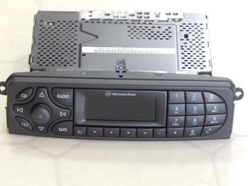 Mercedes benz c230 kompressor oem radio stereo a2038202486 03 04 05 cm1011 am fm
