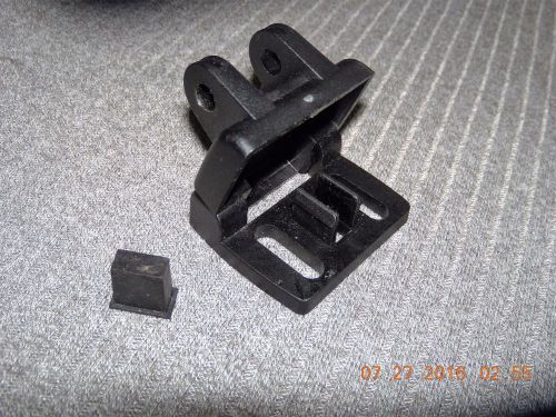 Transducer"kick-up" mounting bracket