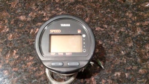 Yamaha outboard digital speedometer with fuel management plug
